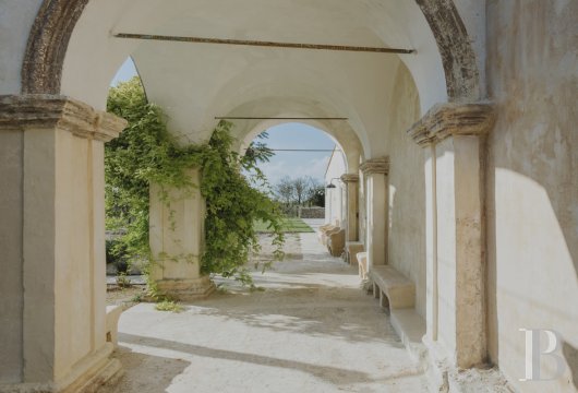 Au cœur du Salento, dans les Pouilles, une villa des 16e et 17e siècles à quelques minutes des plages - photo  n°2